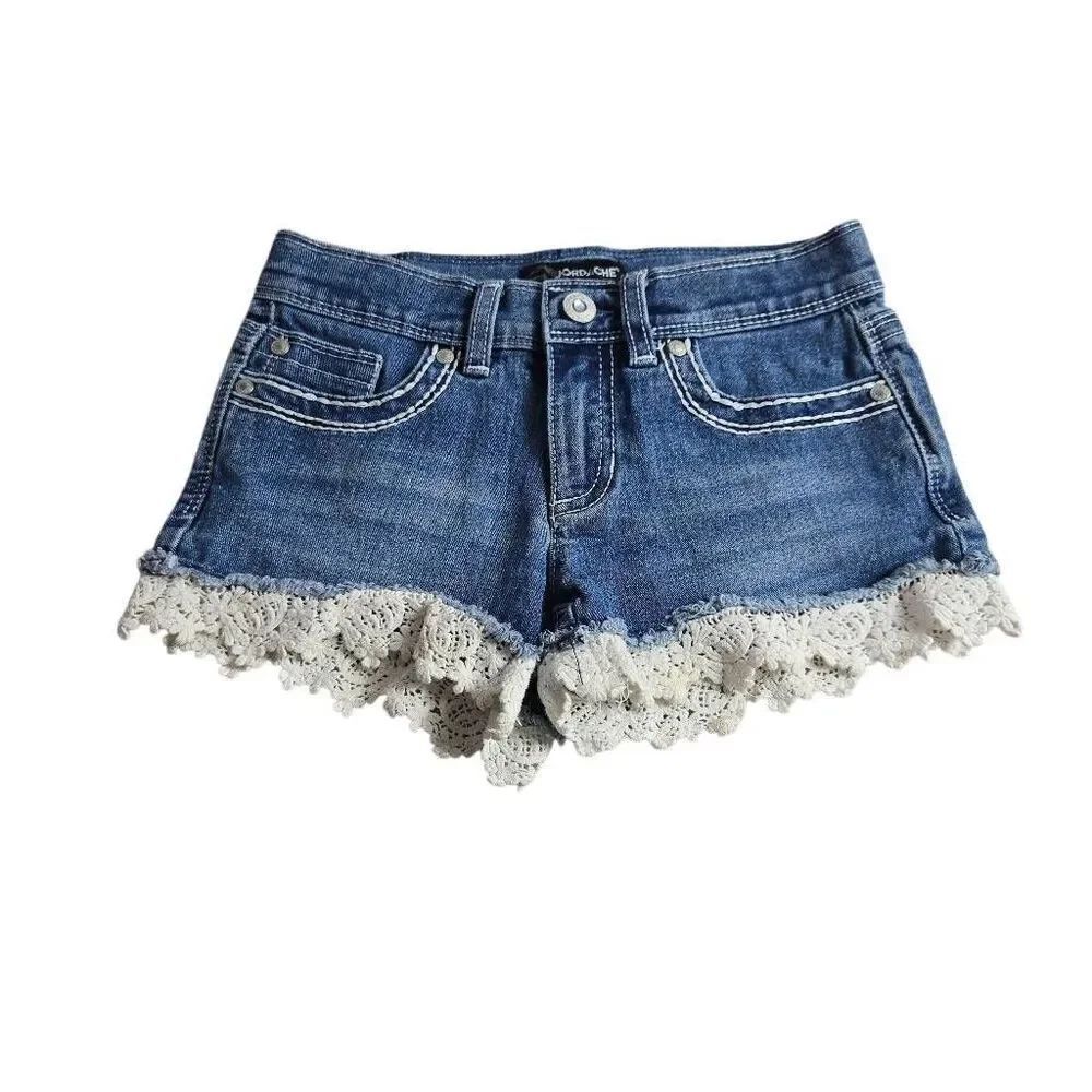 Jordache lace trim shorts 7